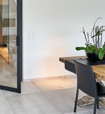 Aluminum Swing Door view 4