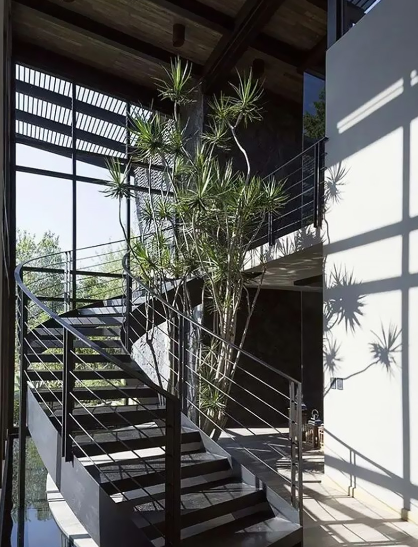 Outdoor Carbon Steel Staircase view 3
