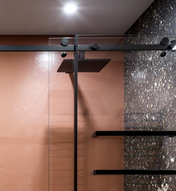 Shower Door view 4
