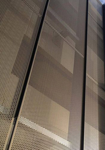 Metal Panel Curtain Wall