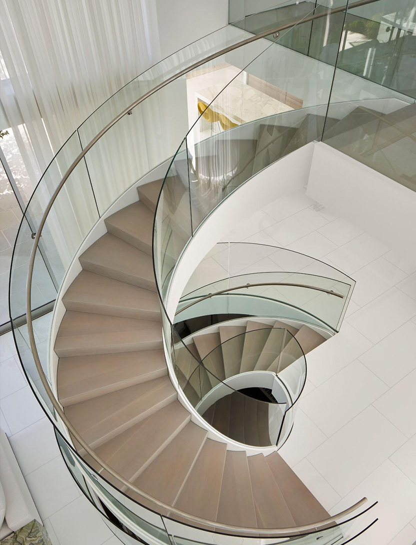 Curved Staircase view 3