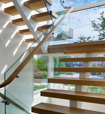 Central Beam Staircase view 4