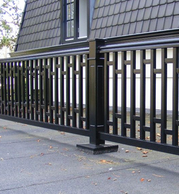 Aluminum Post Railing view 4