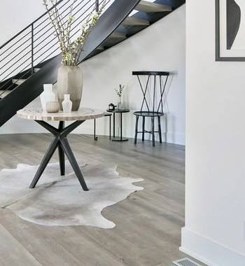Curved Staircase view 4