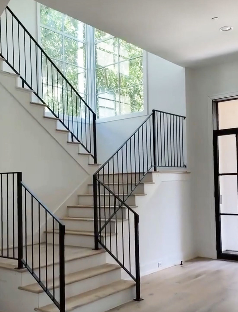 Aluminum Post Railing view 3