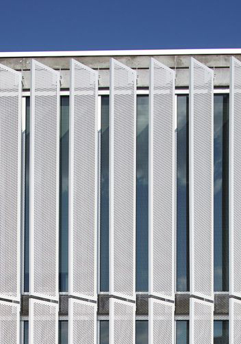 Metal Panel Curtain Wall