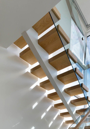 Central Beam Staircase
