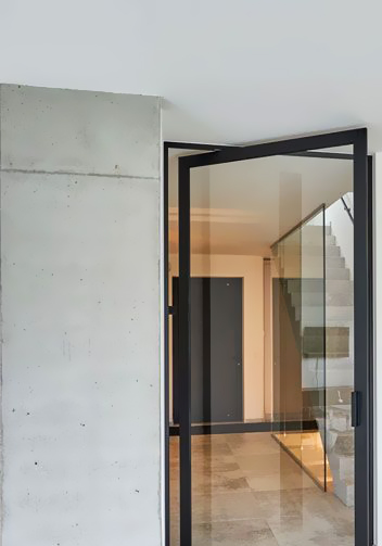 Aluminum Swing Door