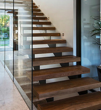 Central Beam Staircase view 4