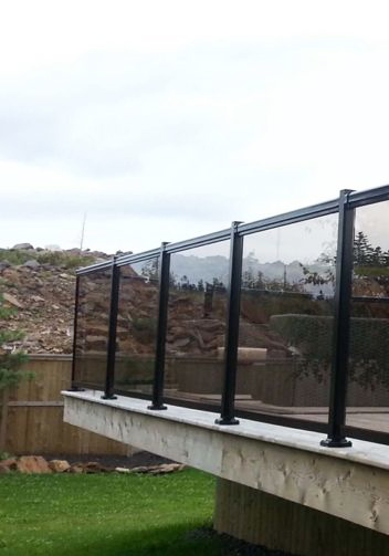 Aluminum Glass Railing