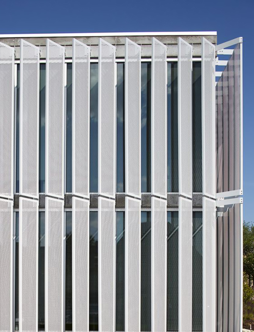 Metal Panel Curtain Wall view 3
