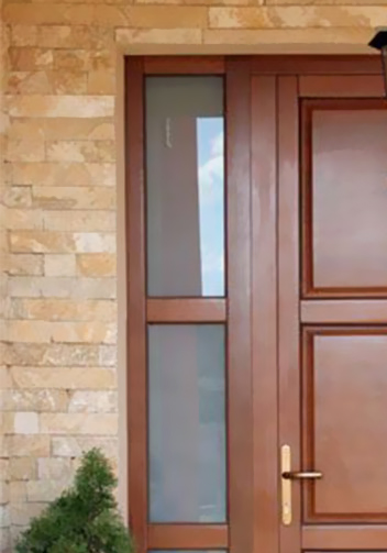 Solid Wood Door With Shaker Design