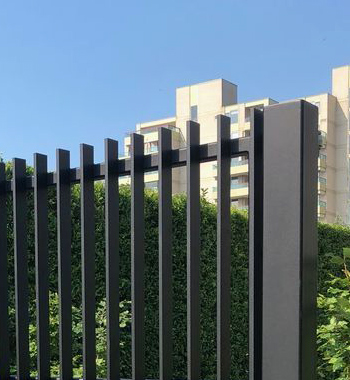 Aluminum Slat Fence view 4
