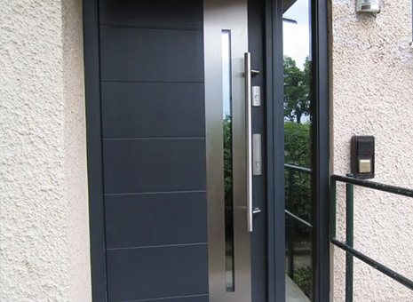Solid Wood Door With Shaker Design view 2