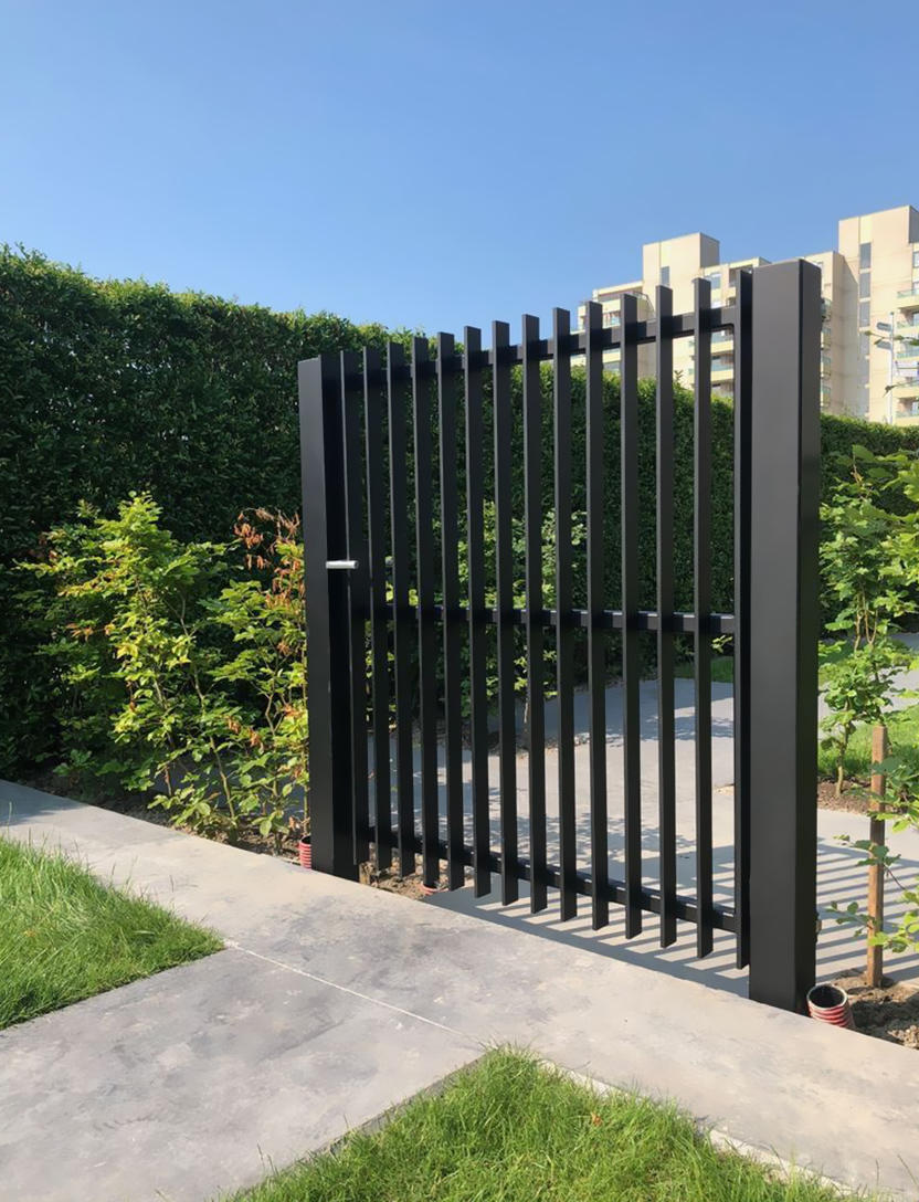 Aluminum Slat Fence view 3