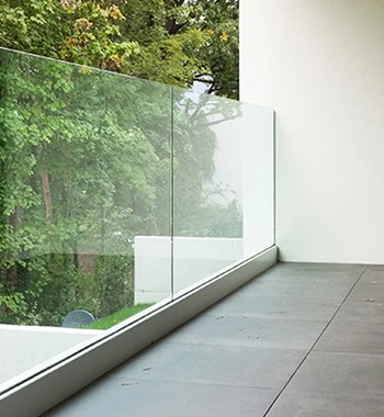 U Channel Glass Railing view 4