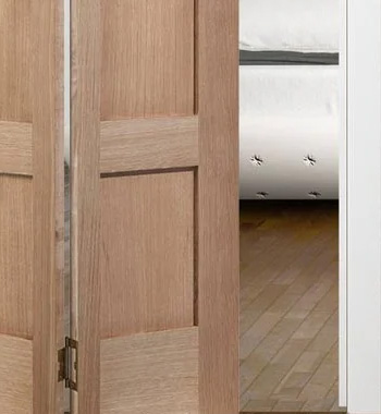Interior Bi-folding Door Light Color view 4