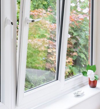 Custom High Air and Water Tightness Insulated Laminated Tempered Glass Aluminum Windows for House Villa Apartment view 4