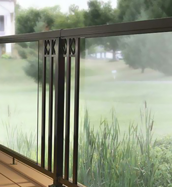 Aluminum Glass Railing view 4