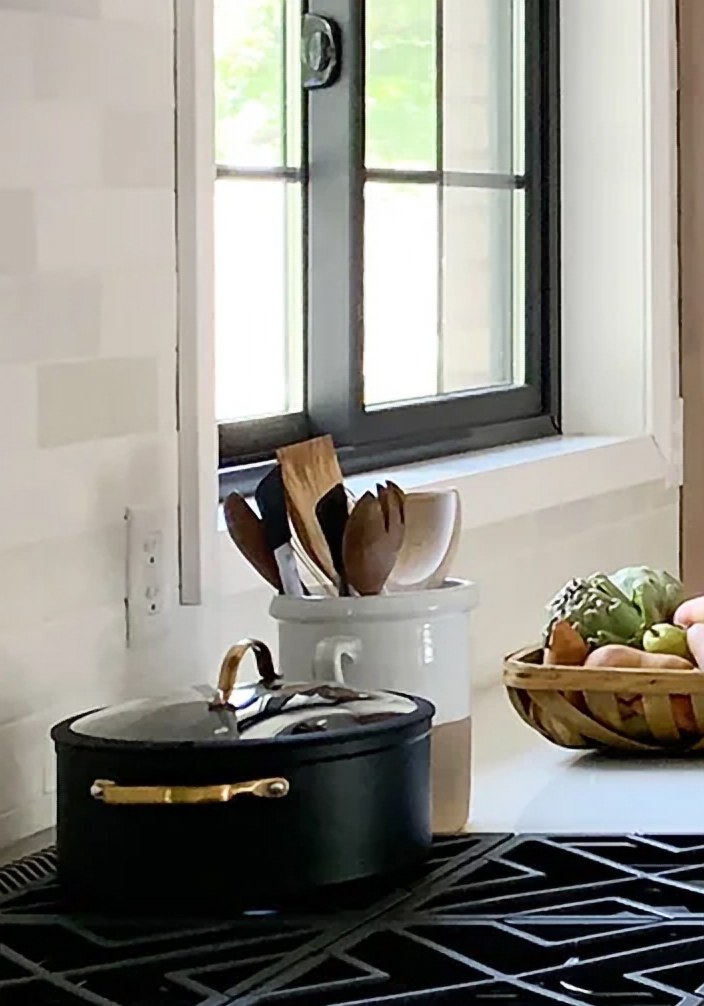 Melamine Finish Kitchen Cabinet