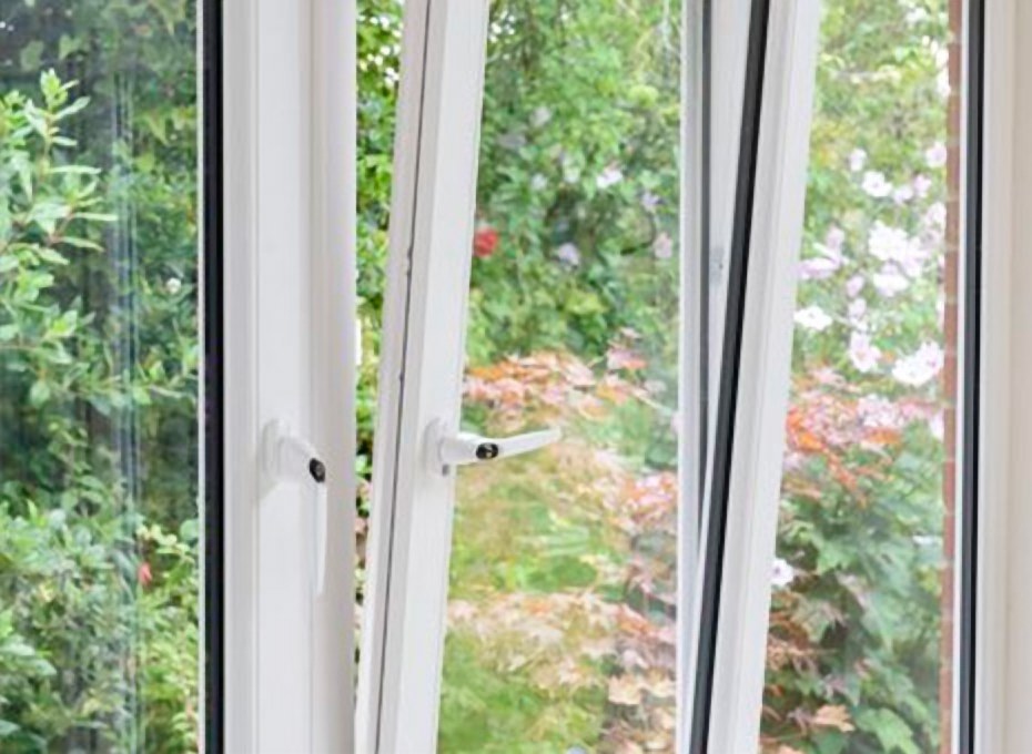 Custom High Air and Water Tightness Insulated Laminated Tempered Glass Aluminum Windows for House Villa Apartment